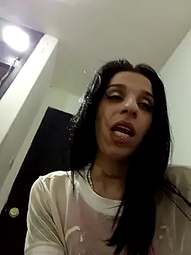 Snapshot of wet_dreams001 chatting on 09.24.25 wet dreams001 online show from 09.24.25