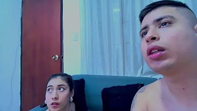 Snapshot of miaftmax chatting on 09.28.25 miaftmax online show from 09.28.25