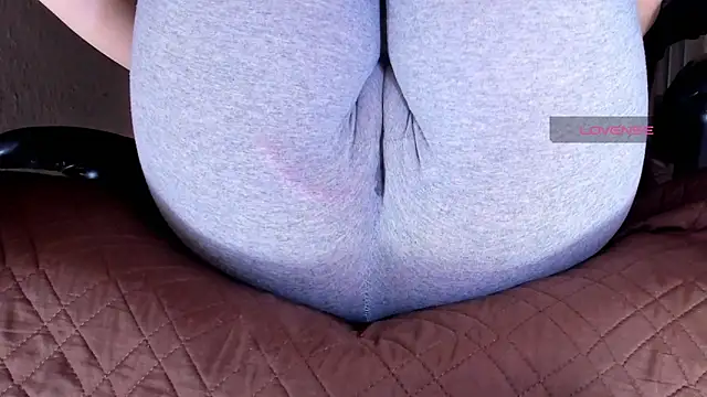 Snapshot of Cameltoe_squirt_inPants chatting on 03.03.26 Cameltoe squirt inPants online show from 03.03.26