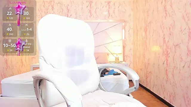 Emily Whinfre online show from 05.07.26