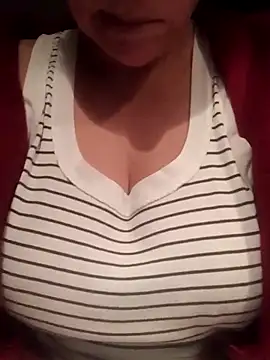 Cassandrina1 online show from 10.05.25