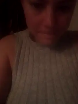 Cassandrina1 online show from 10.14.25