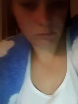 Cassandrina1 online show from 10.23.25