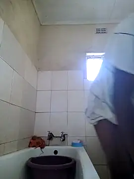 Snapshot of sweetdickboy2 chatting on 10.13.25 sweetdickboy2 online show from 10.13.25