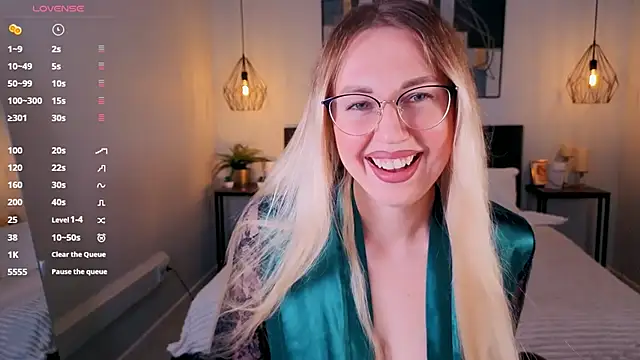 Lexi terele online show from 09.14.25