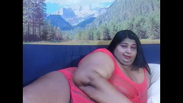 Snapshot of indianhoney694u chatting on 03.02.26 indianhoney694u online show from 03.02.26