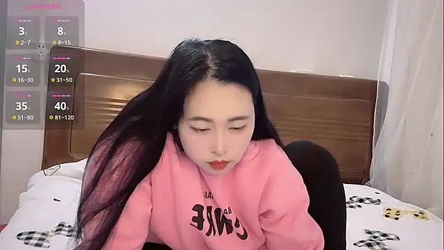 Snapshot of xchenchen chatting on 11.04.25 xchenchen online show from 11.04.25