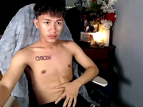 naughtyboyloy 0 online show from 03.28.26