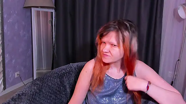 Snapshot of Nora_lovvvv chatting on 09.10.25 Nora lovvvv online show from 09.10.25