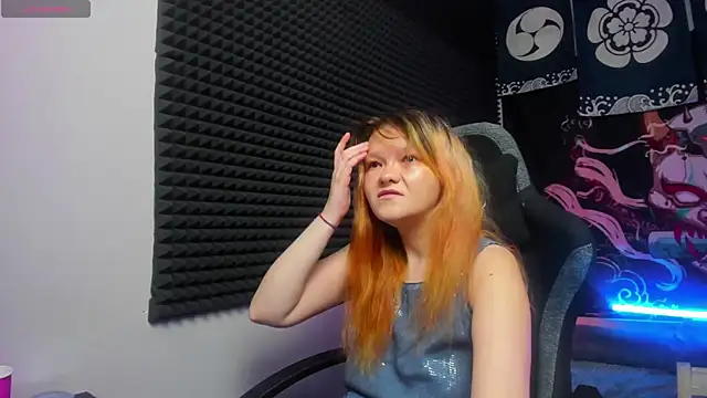 Snapshot of Nora_lovvvv chatting on 09.25.25 Nora lovvvv online show from 09.25.25