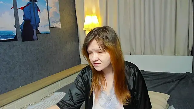 Snapshot of Nora_lovvvv chatting on 10.28.25 Nora lovvvv online show from 10.28.25