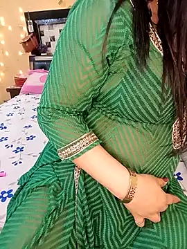 Snapshot of PRIYA_22 chatting on 03.11.26 PRIYA 22 online show from 03.11.26