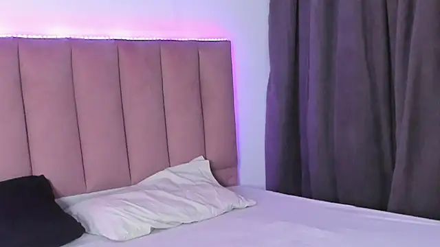 CandyAinsley online show from 09.22.25