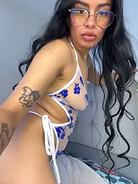 Melissa coch online show from 11.15.25