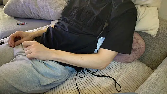 Breezydicksn online show from 11.28.25