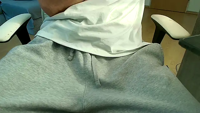 Breezydicksn online show from 04.30.26