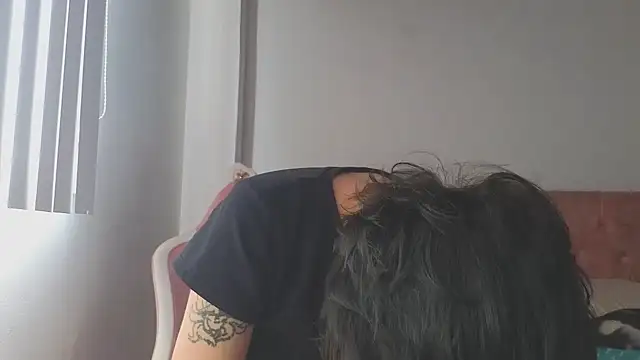 Crystal Star  online show from 10.19.25