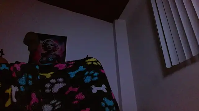 Snapshot of Crystal_Star_ chatting on 02.21.26 Crystal Star online show from 02.21.26