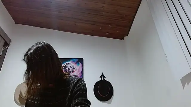 Snapshot of Crystal_Star_ chatting on 02.22.26 Crystal Star online show from 02.22.26