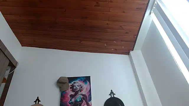 Snapshot of Crystal_Star_ chatting on 02.24.26 Crystal Star online show from 02.24.26