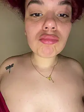 Enyagleam  online show from 10.19.25