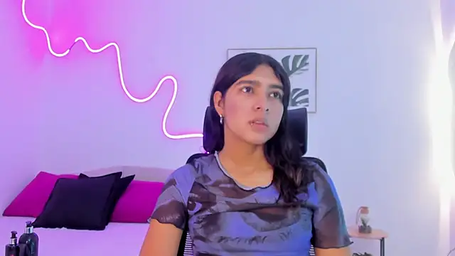 Cherrydollxx online show from 10.16.25