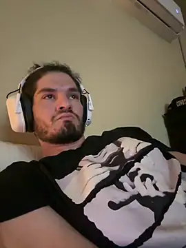 Snapshot of StirringFraction chatting on 09.30.25 StirringFraction online show from 09.30.25