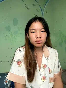 QueenLink online show from 10.10.25