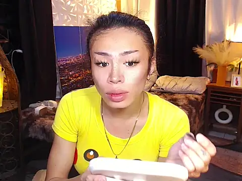 WILDROXIE online show from 10.28.25