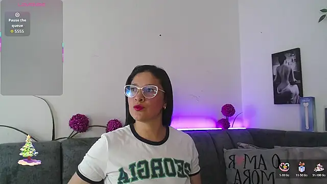 Alana steel 1 online show from 02.11.26