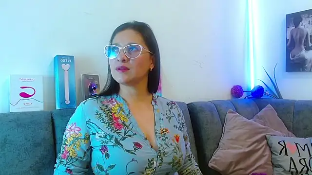 Alana steel 1 online show from 03.27.26