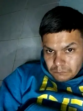 Snapshot of fboycdjuaez chatting on 10.19.25 fboycdjuaez online show from 10.19.25