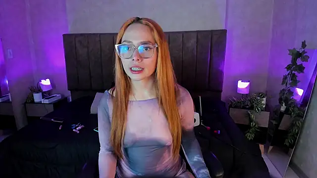 LanaMills  online show from 10.12.25