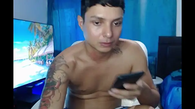 Snapshot of Elian_jankson chatting on 10.18.25 Elian jankson online show from 10.18.25