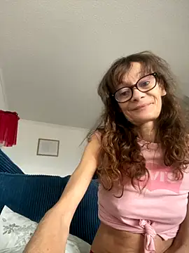 Chris06d22xh online show from 11.30.25