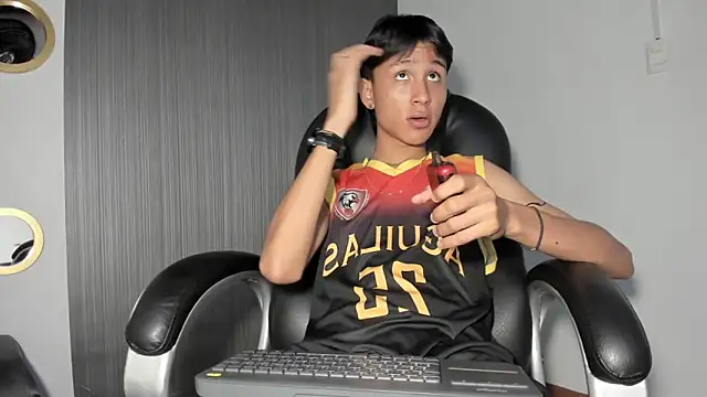 Daddy Darcks online show from 09.19.25