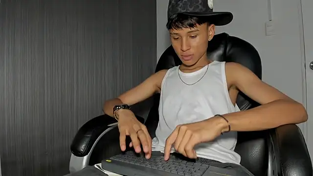 Daddy Darcks online show from 10.01.25