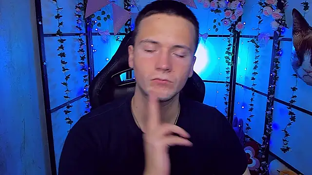 ZackNeal online show from 09.18.25