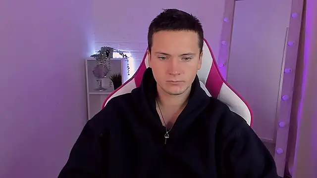 ZackNeal online show from 10.13.25