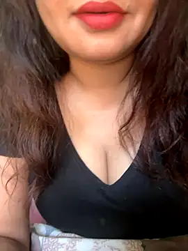 Snapshot of Bhabi_Ki_Antarvasna chatting on 10.04.25 Bhabi Ki Antarvasna online show from 10.04.25