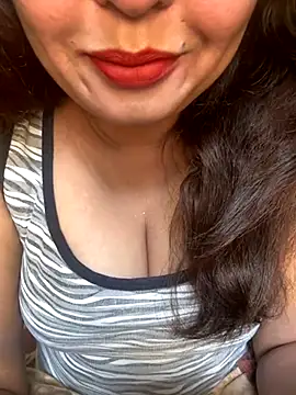 Snapshot of Bhabi_Ki_Antarvasna chatting on 10.12.25 Bhabi Ki Antarvasna online show from 10.12.25