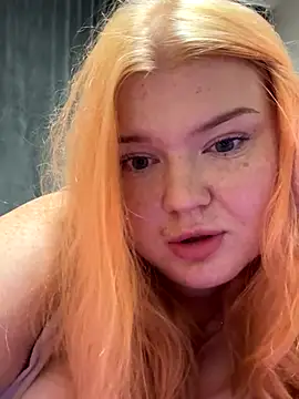  Adele Moor  online show from 10.07.25