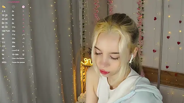 JaymieVigen online show from 03.06.26