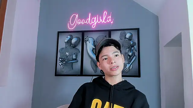 camillo virgil online show from 10.10.25