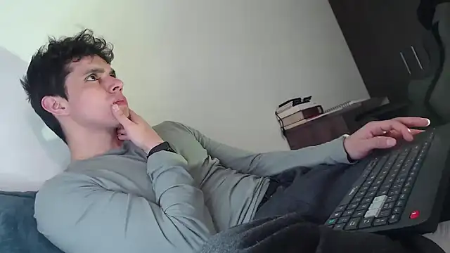 yourfavoriteboy   online show from 01.09.26