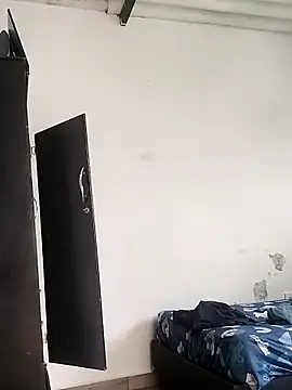 Snapshot of hoteder chatting on 10.16.25 hoteder online show from 10.16.25