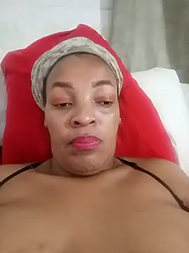 Eroticdollxx3 online show from 10.01.25