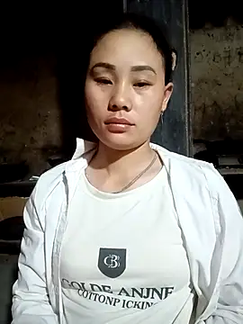 Ruaiuoi online show from 03.04.26