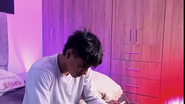 Snapshot of ZYZZ1312 chatting on 10.15.25 ZYZZ1312 online show from 10.15.25