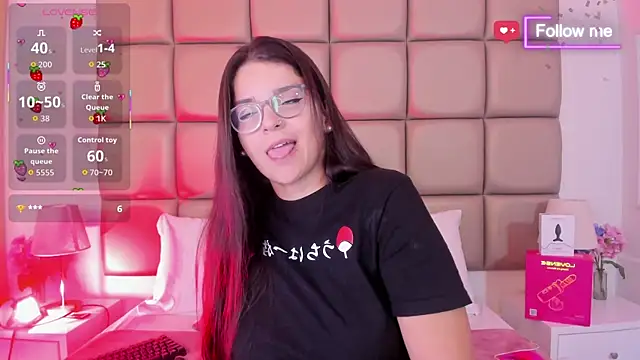 Snapshot of MiaMillers1 chatting on 03.02.26 MiaMillers1 online show from 03.02.26